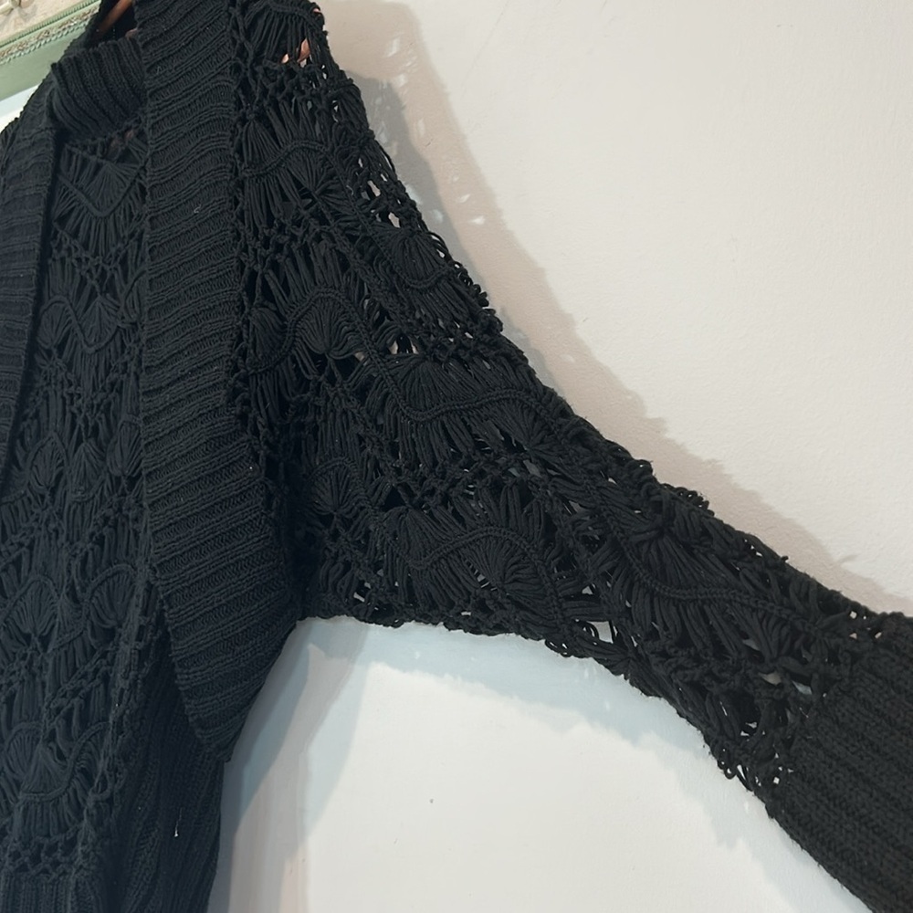 Vintage ESCIO women’s size large two piece acrylic sweater set black crochet - Picture 3 of 10